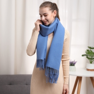 Reversible blue cashmere scarf